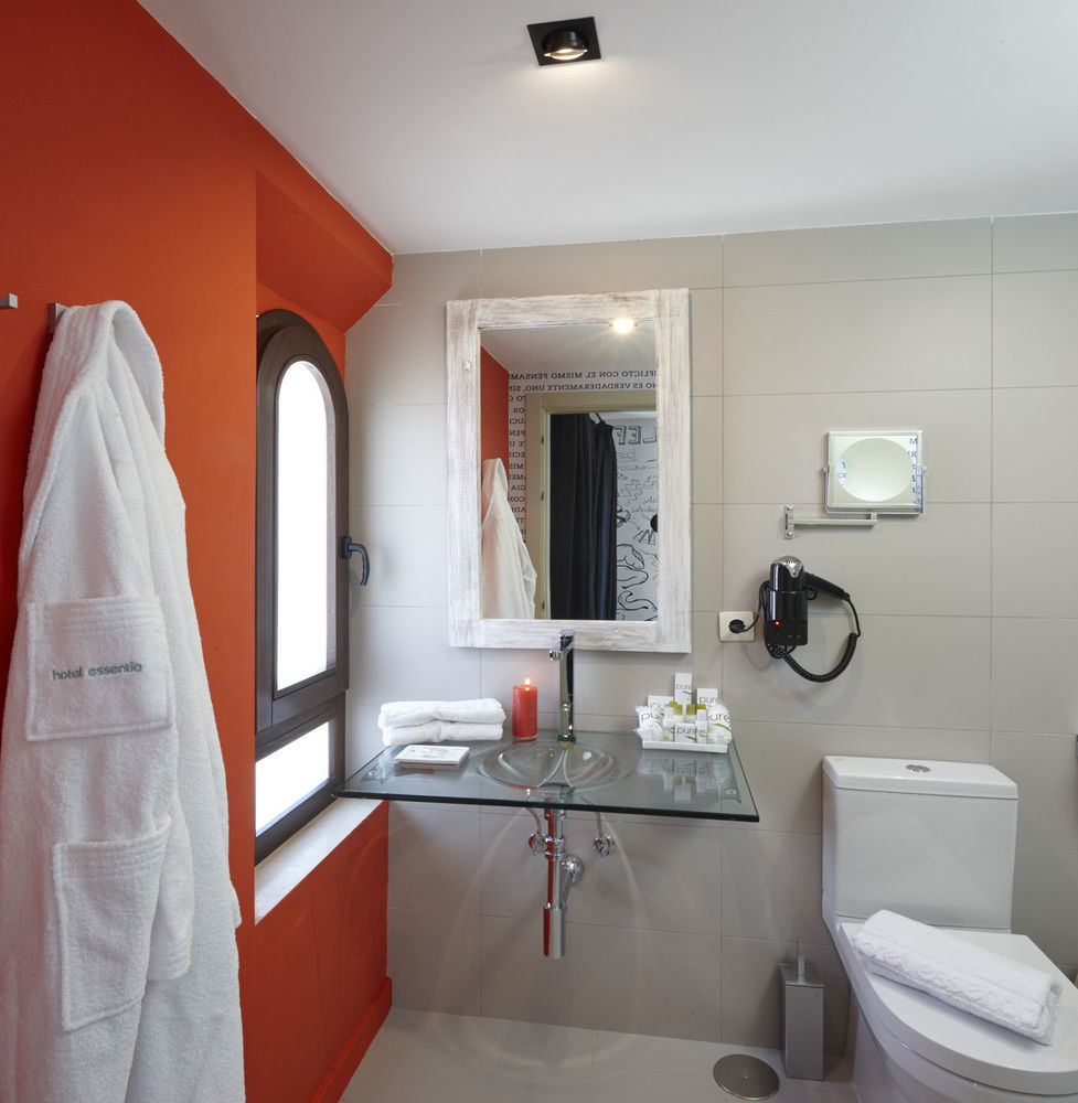 Hotel Galeria Essentia Aracena Exterior photo